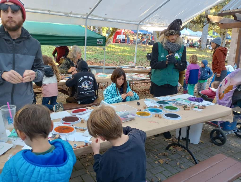 Children crafting, thank you to MPA staff and volunteers